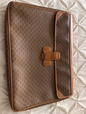 Gucci Classic Portfolio